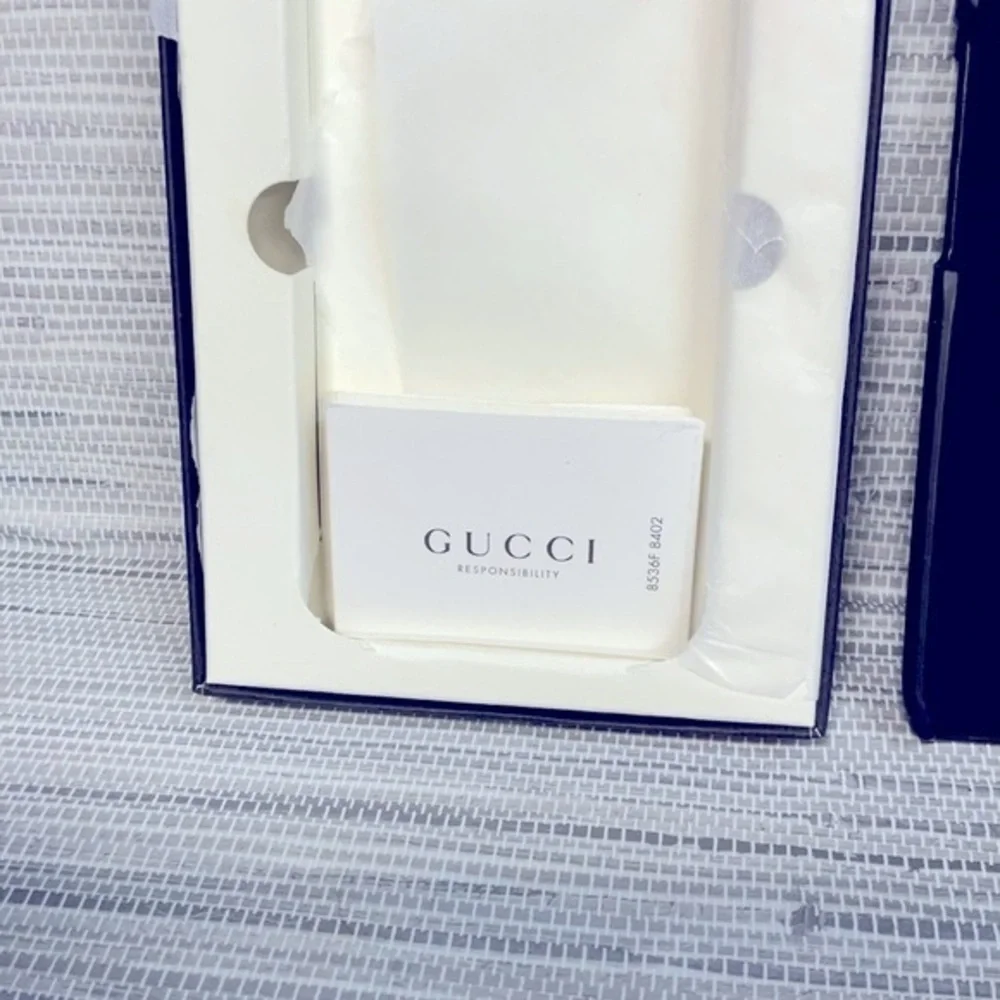 GUCCI I-PHONE‎ CASE For 6,7,8 with box NEW
